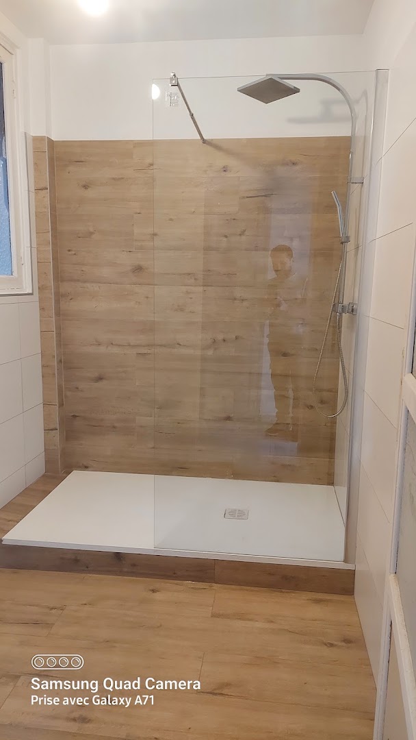 H a s construction renovation habitat — Photos 3